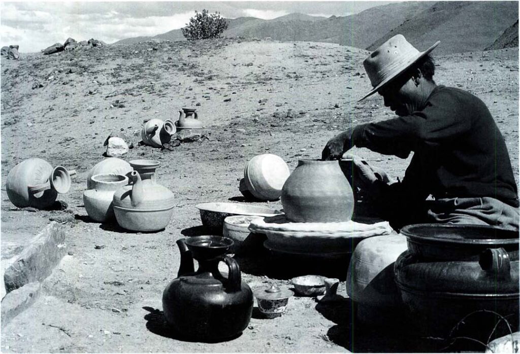 Tibetan Pottery 